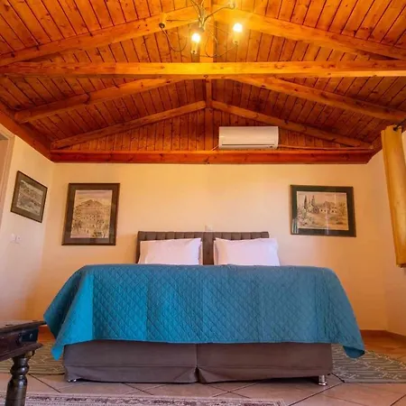 Fotios Roof Apartment Acharavi (Corfu)